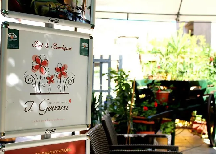 I Gerani Oda ve Kahvaltı 3*